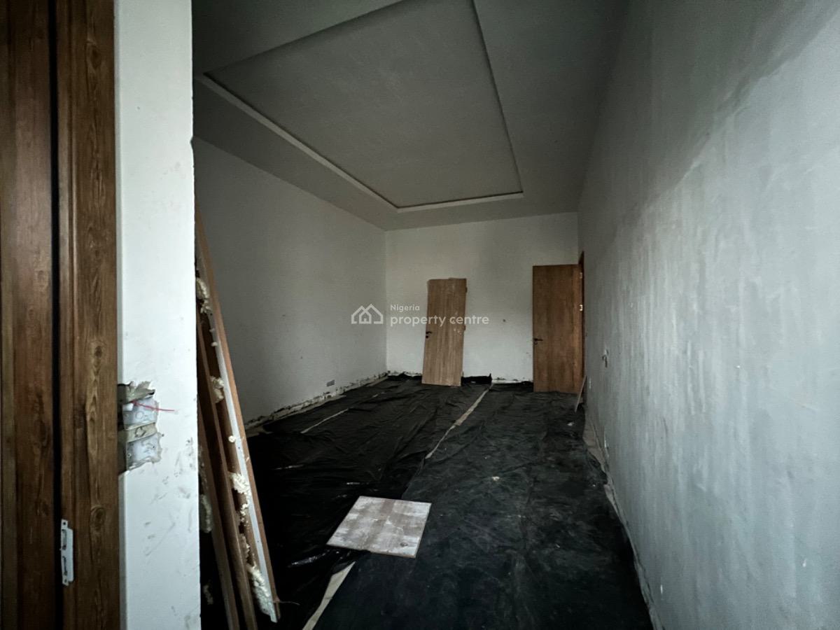 Waterfront 3 Bedroom Penthouse Apartment, Off Admiralty Way, Lekki Phase 1, Lekki, Lagos, Flat / Apartment for Sale