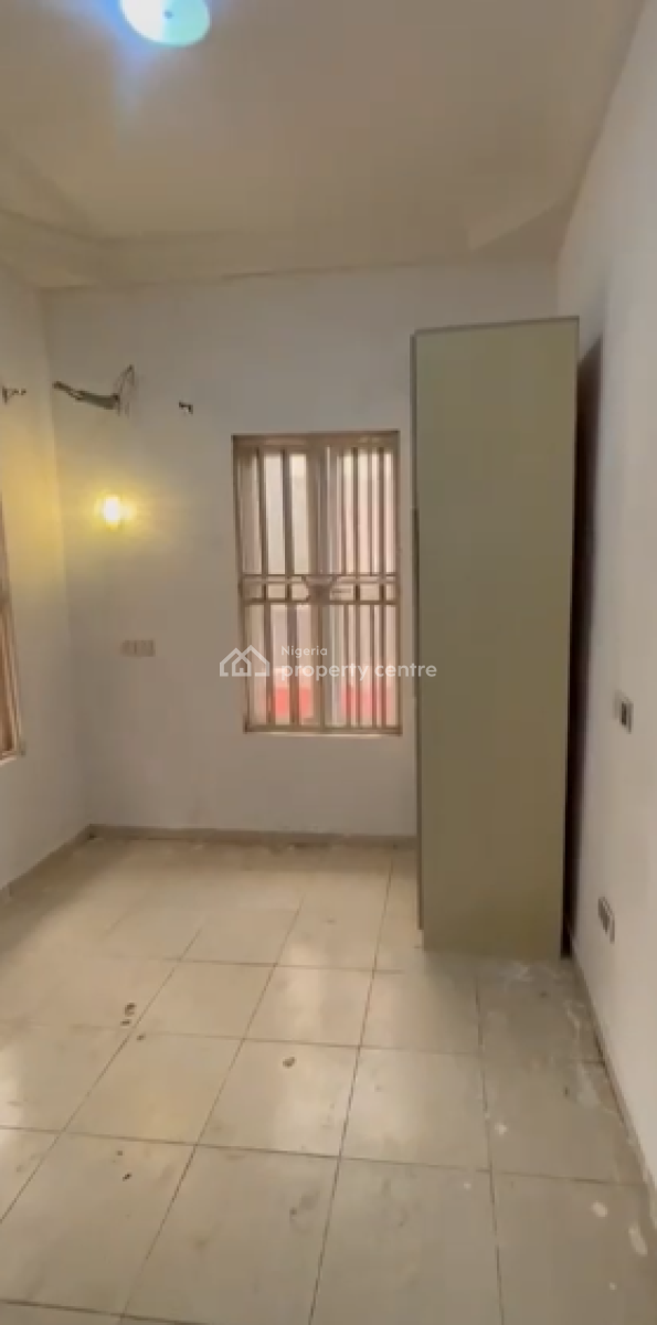 Beautiful Room in a Shared Apt, Chevron, Lekki, Lekki Phase 2, Lekki, Lagos, Flat / Apartment for Rent