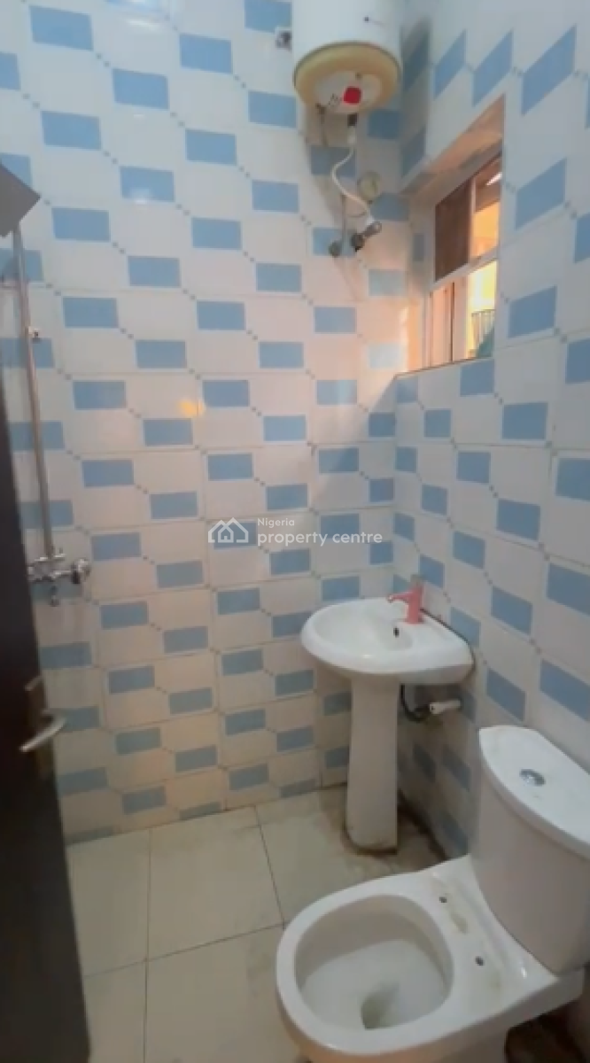 Beautiful Room in a Shared Apt, Chevron, Lekki, Lekki Phase 2, Lekki, Lagos, Flat / Apartment for Rent