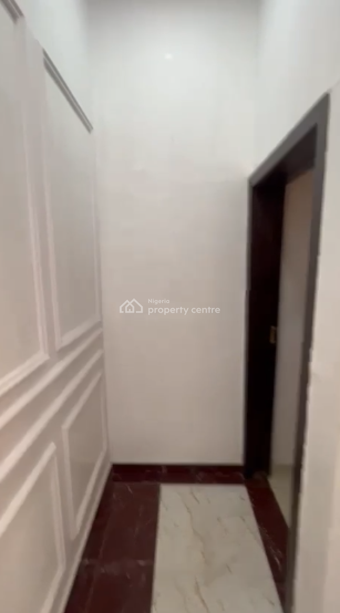 Beautiful Room in a Shared Apt, Chevron, Lekki, Lekki Phase 2, Lekki, Lagos, Flat / Apartment for Rent