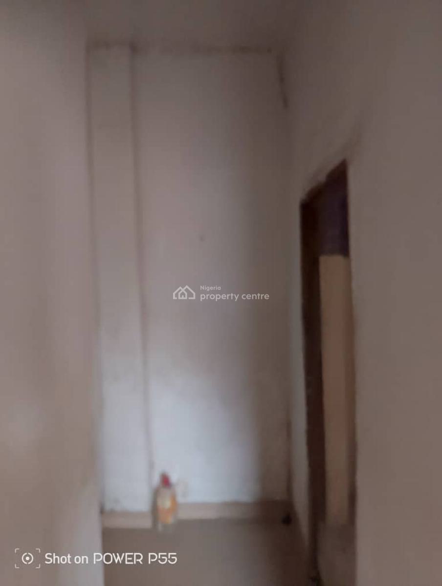 a Mini Flat (office Use), Ogunnusi Area Ojodu, Ojodu Berger, Ojodu, Lagos, Mini Flat (room and Parlour) for Rent