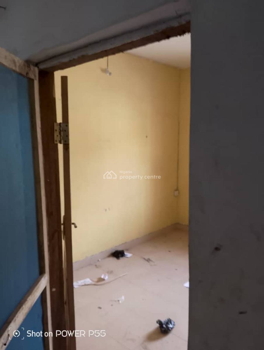 a Mini Flat (office Use), Ogunnusi Area Ojodu, Ojodu Berger, Ojodu, Lagos, Mini Flat (room and Parlour) for Rent