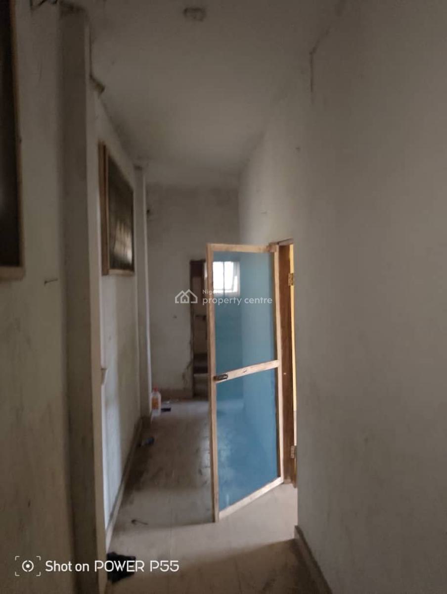 a Mini Flat (office Use), Ogunnusi Area Ojodu, Ojodu Berger, Ojodu, Lagos, Mini Flat (room and Parlour) for Rent