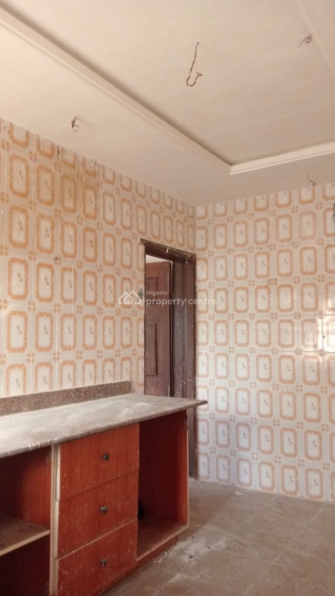 Well Renovated Luxury 3 Bedroom Flat with Wardrobe Kitchen Cabinet,pop, Avery Close to Major Highway, Bogije Ibeju Lekki Lagos Nigeria, Bogije, Ibeju Lekki, Lagos, Flat / Apartment for Rent
