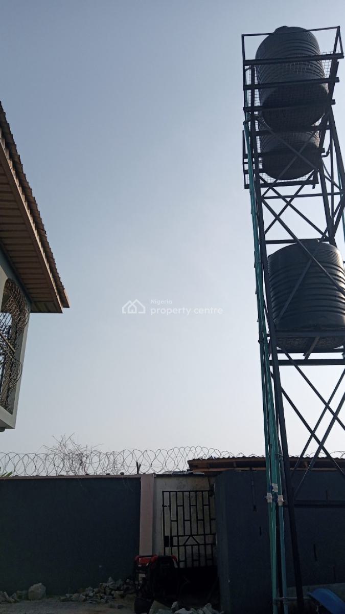 Well Renovated Luxury 3 Bedroom Flat with Wardrobe Kitchen Cabinet,pop, Avery Close to Major Highway, Bogije Ibeju Lekki Lagos Nigeria, Bogije, Ibeju Lekki, Lagos, Flat / Apartment for Rent