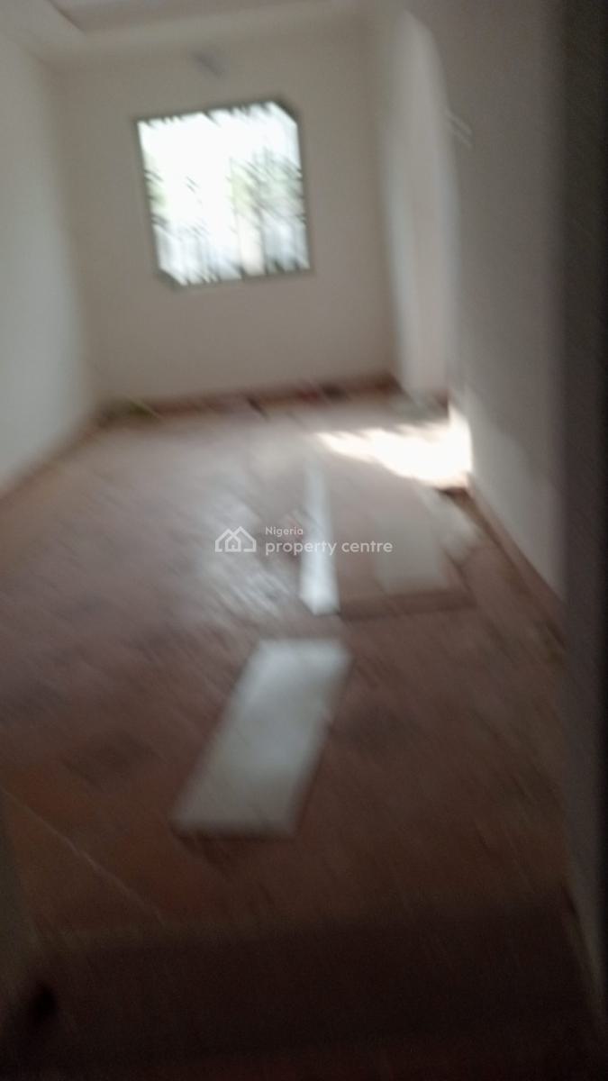 Well Renovated Luxury 3 Bedroom Flat with Wardrobe Kitchen Cabinet,pop, Avery Close to Major Highway, Bogije Ibeju Lekki Lagos Nigeria, Bogije, Ibeju Lekki, Lagos, Flat / Apartment for Rent