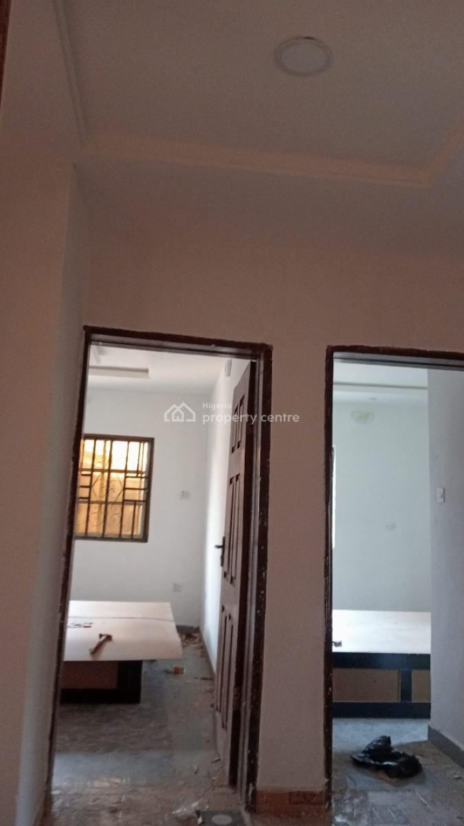 Well Renovated Luxury 3 Bedroom Flat with Wardrobe Kitchen Cabinet,pop, Avery Close to Major Highway, Bogije Ibeju Lekki Lagos Nigeria, Bogije, Ibeju Lekki, Lagos, Flat / Apartment for Rent