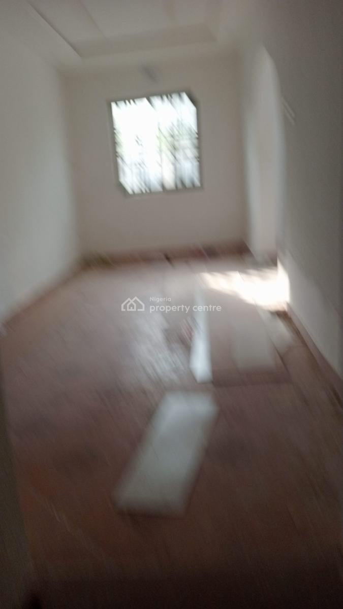 Well Renovated Luxury 3 Bedroom Flat with Wardrobe Kitchen Cabinet,pop, Avery Close to Major Highway, Bogije Ibeju Lekki Lagos Nigeria, Bogije, Ibeju Lekki, Lagos, Flat / Apartment for Rent