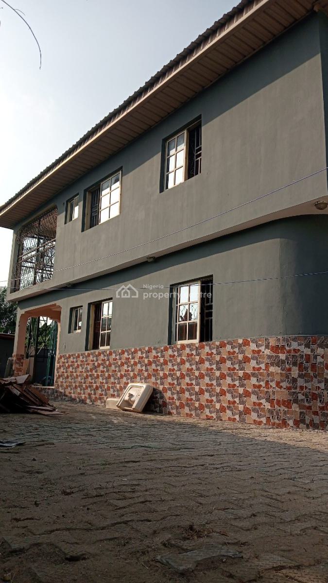 Well Renovated Luxury 3 Bedrooms Flat, Very Close to The Highway, Bogije, Ibeju Lekki, Lagos, Flat / Apartment for Rent