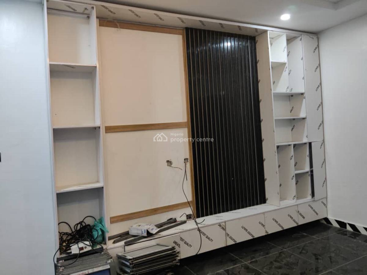 Luxurious 2 Bedroom Apartment, Ikate, Lekki Phase 1, Lekki, Lagos, Flat / Apartment for Rent