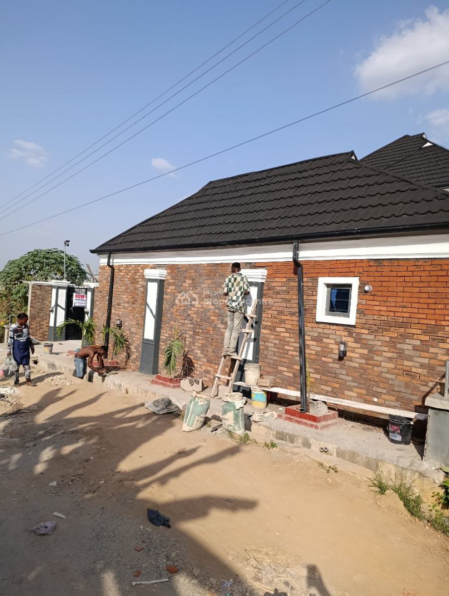 5 Bedroom Duplex Self Compound with 2 Units of Room Self Contain, Revival Bus Stop, Akala Express, New Garage, Oluyole, Oyo, Detached Duplex for Rent