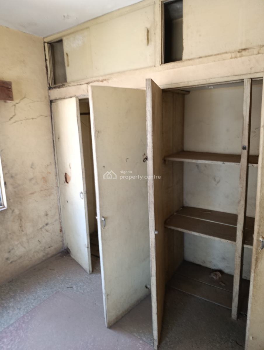 Office Duplex with Bq Good for School and Hospital, Tinubu Estate, Adex Bus Stop, Iwo Road Ibadan, New Bodija, Ibadan, Oyo, Office Space for Rent