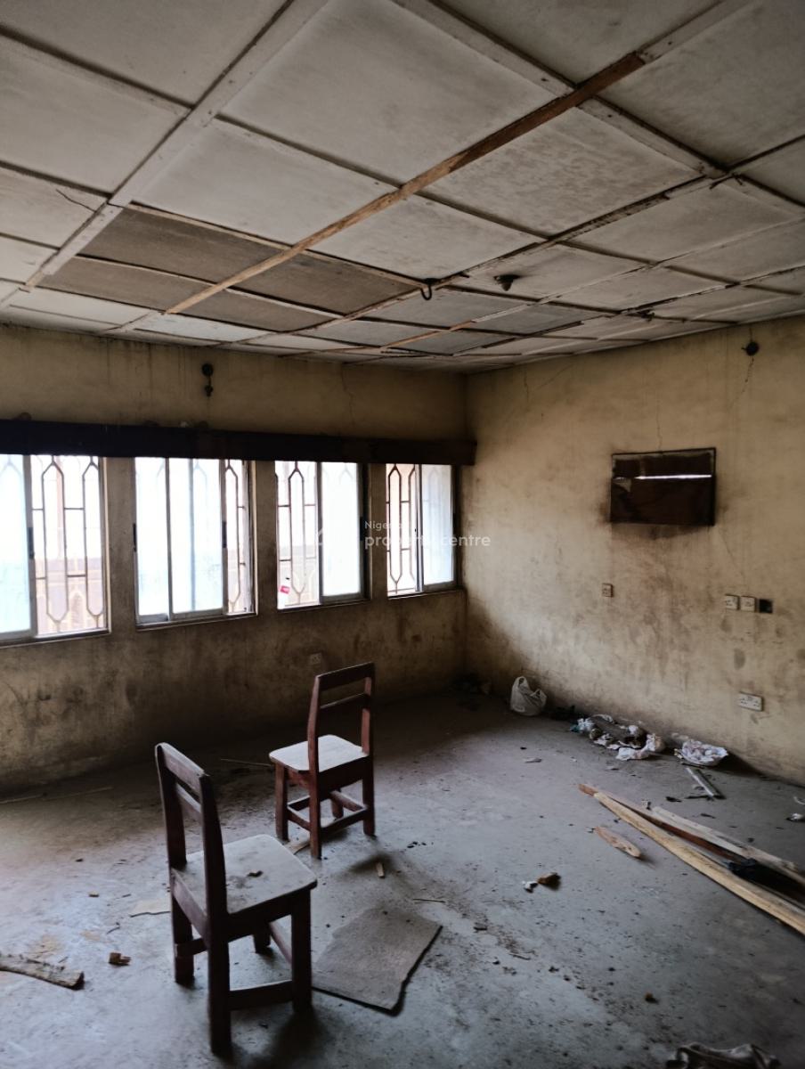 Office Duplex with Bq Good for School and Hospital, Tinubu Estate, Adex Bus Stop, Iwo Road Ibadan, New Bodija, Ibadan, Oyo, Office Space for Rent