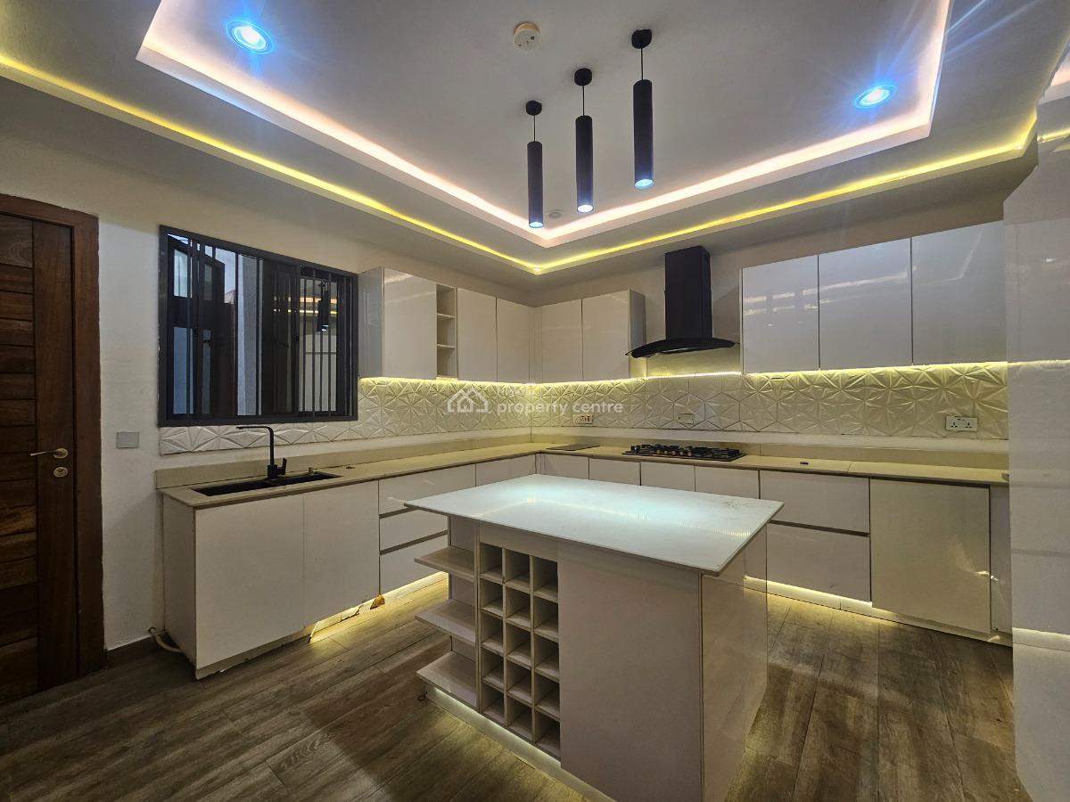 Serviced 4 Bedrooms Terrace House with Bq, Oniru, Victoria Island (vi), Lagos, Terraced Duplex for Sale