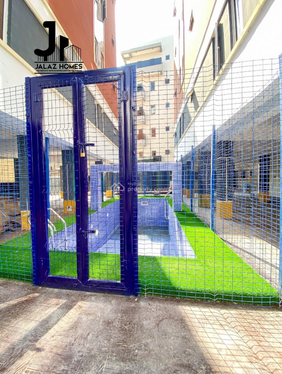 2 Bedroom Apartment, Lekki Phase 1, Lekki, Lagos, House for Sale