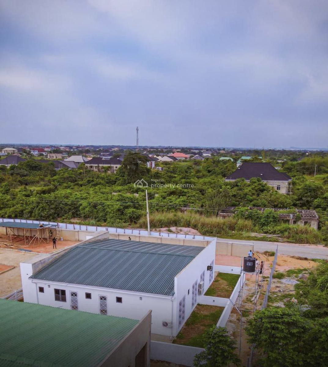 Luxury 2 Bedroom Semi-detached Bungalow, Mowe Golf Off Lagos-ibadan Expressway,, Ibadan, Oyo, Detached Bungalow for Sale