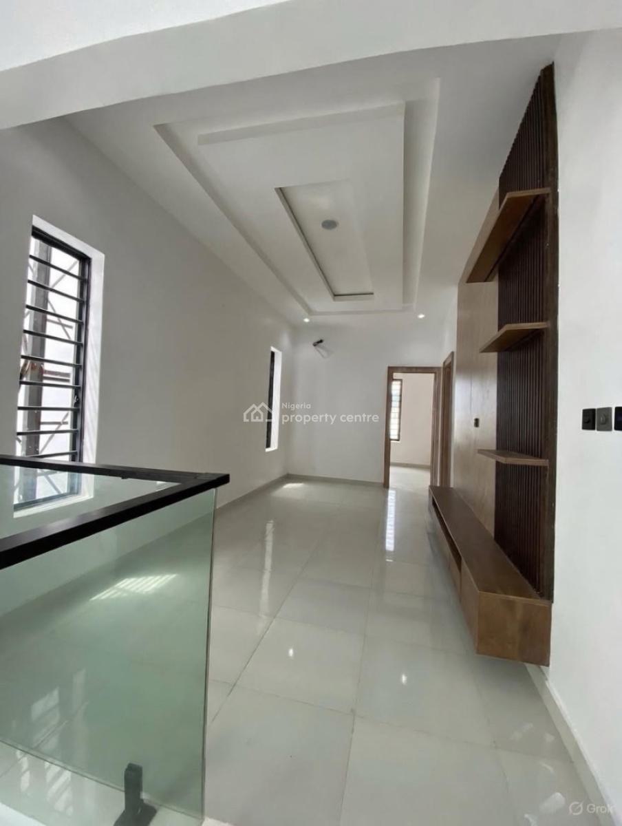 Massive  5 Bedroom Detached Duplex with Swimming Pool and Bq, Vgc, Vgc, Lekki, Lagos, Detached Duplex for Sale