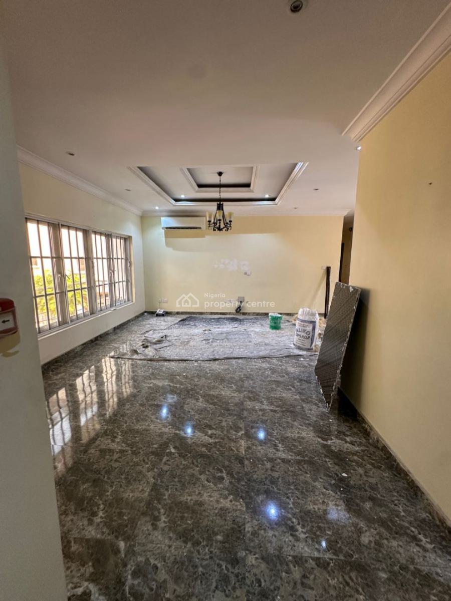 Spacious Well Maintained 3 Bedroom Flat on The 1st Floor, Parkview, Ikoyi, Lagos, Flat / Apartment for Rent