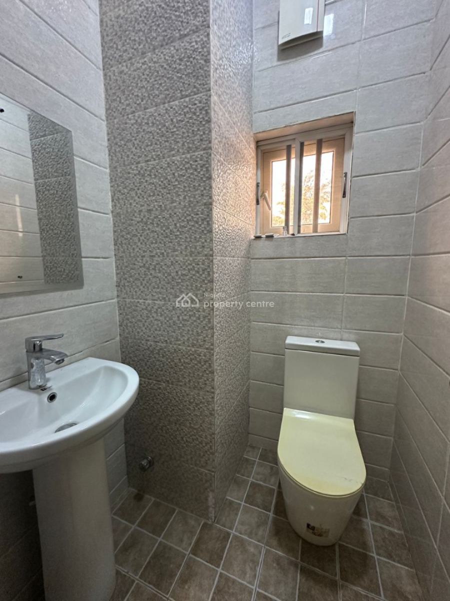 Spacious Well Maintained 3 Bedroom Flat on The 1st Floor, Parkview, Ikoyi, Lagos, Flat / Apartment for Rent