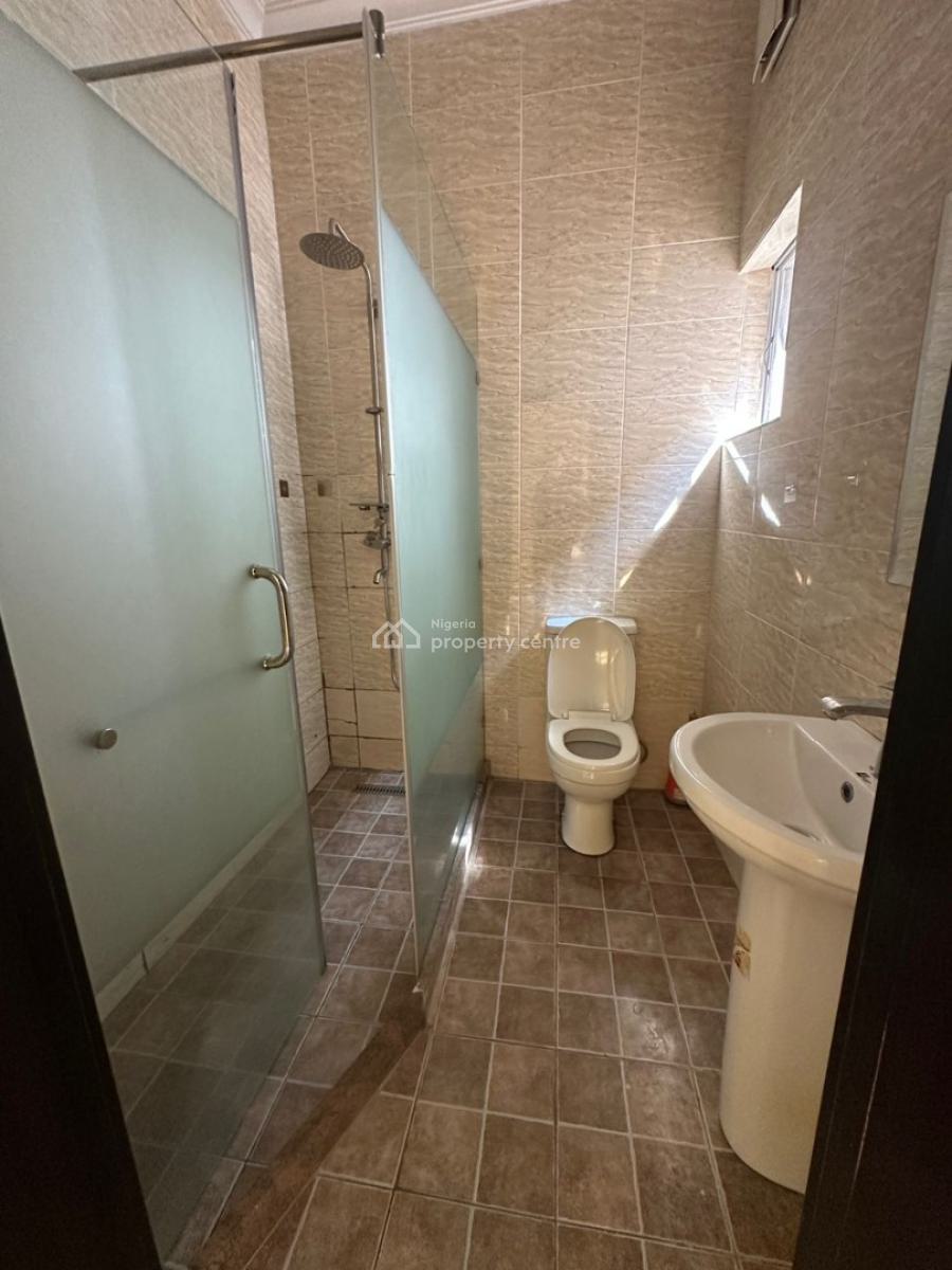 Spacious Well Maintained 3 Bedroom Flat on The 1st Floor, Parkview, Ikoyi, Lagos, Flat / Apartment for Rent