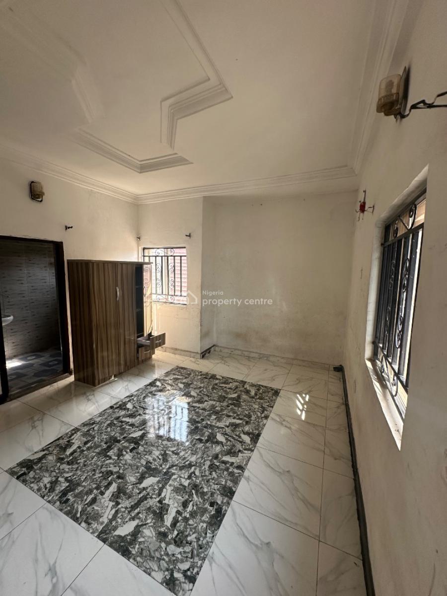 a Standard Room Self Contain Apartment( Shares Kitchen) in a Decent, Mab Global Estate Gwarinpa Extension, Gwarinpa, Abuja, Self Contain (single Rooms) for Rent