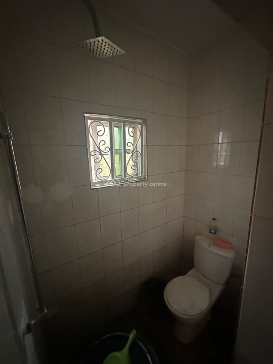 a Standard One Room Self Contain Apartment in a Decent Location, Very Close to Grossvenor Hotel 4th Avenue, Gwarinpa, Abuja, Self Contain (single Rooms) Short Let