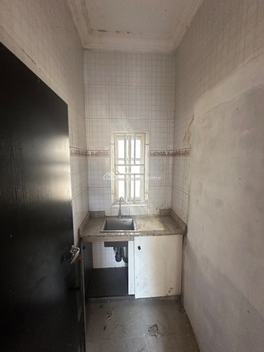 a Standard One Room Self Contain Apartment in a Decent Neighborhood, 6th Avenue After Charlie Boy, Gwarinpa, Abuja, Self Contain (single Rooms) for Rent