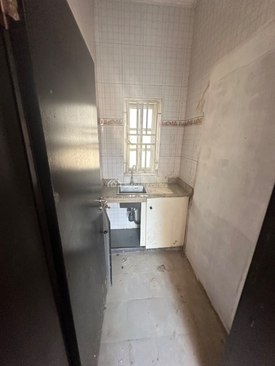 a Standard One Room Self Contain Apartment in a Decent Neighborhood, 6th Avenue After Charlie Boy, Gwarinpa, Abuja, Self Contain (single Rooms) for Rent