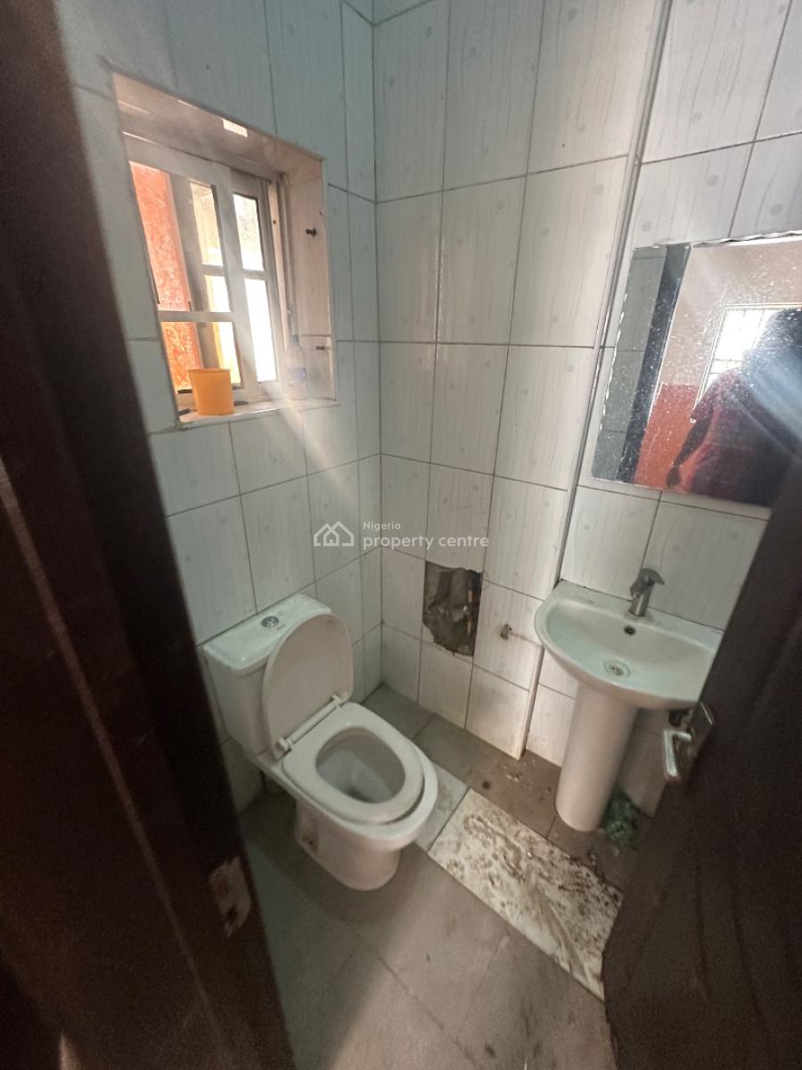 a Standard One Room Self Contain Apartment in a Decent Neighborhood, 6th Avenue After Charlie Boy, Gwarinpa, Abuja, Self Contain (single Rooms) for Rent