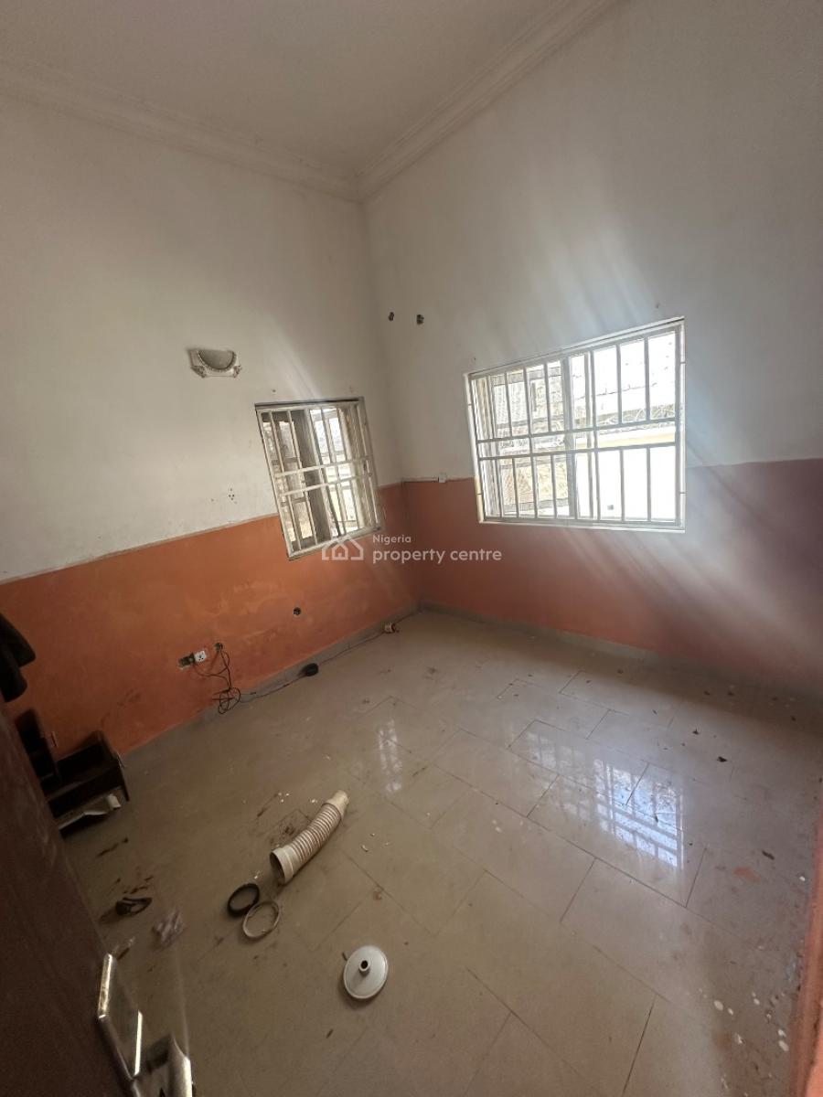 a Standard One Room Self Contain Apartment in a Decent Neighborhood, 6th Avenue After Charlie Boy, Gwarinpa, Abuja, Self Contain (single Rooms) for Rent