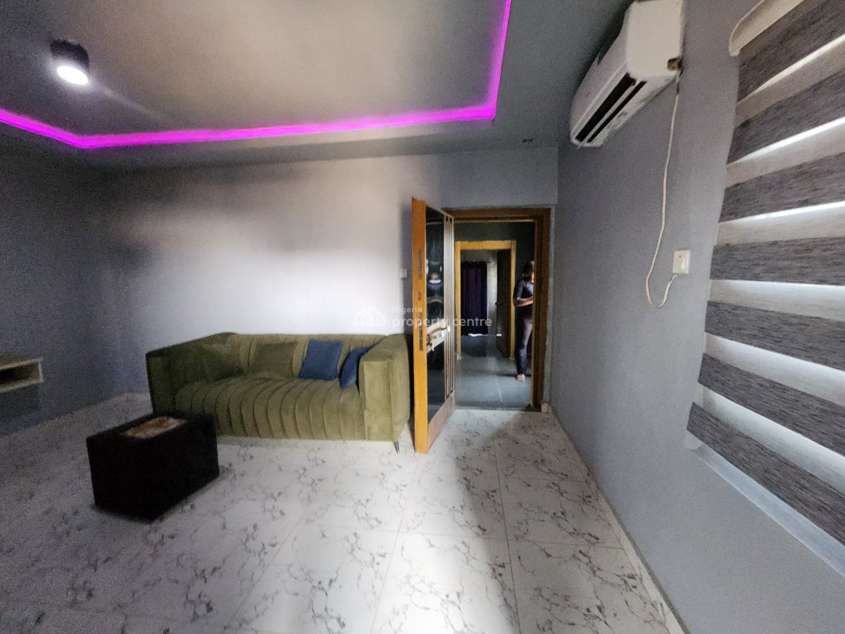 Well Positioned Luxury Two Bedroom Apartment at Lugbe, Abuja, Close to Dunamis Hq Church, Lugbe District, Abuja, Flat / Apartment for Rent