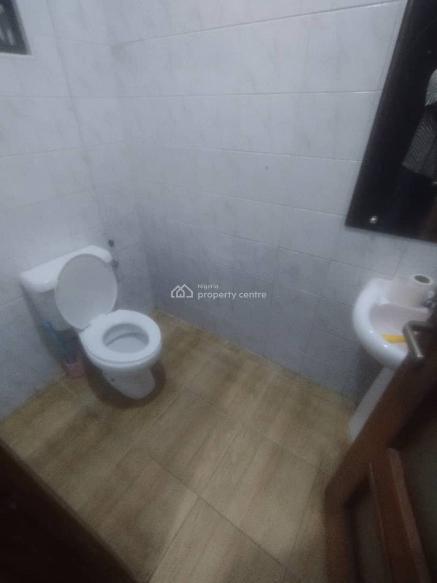 Standard and Specious Mini Flat, Off Freedom Way, Lekki Phase 1, Lekki, Lagos, Flat / Apartment for Rent