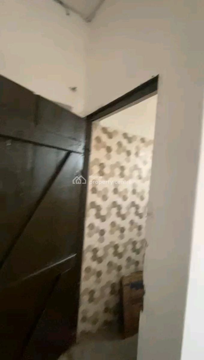 Newly Renovated Decent Mini Ground Flat with 1t1b, Adeite Street, Sawmil, Gbagada, Lagos, Mini Flat (room and Parlour) for Rent