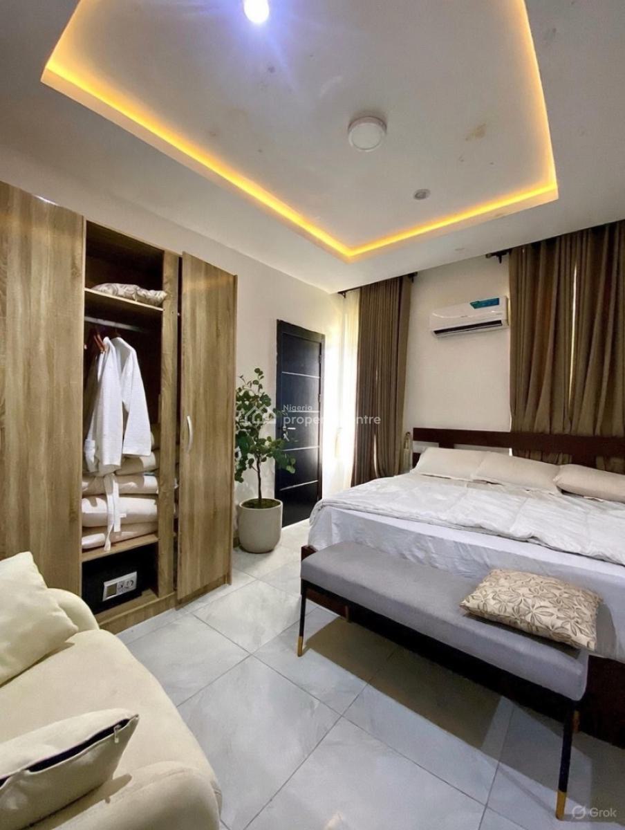 Lovely 2 Bedroom Apartment, Ologolo, Ologolo, Lekki, Lagos, Block of Flats for Sale