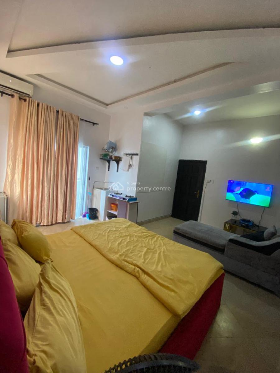 Luxurious Self Contain, University View Estate, Ajah, Lagos, Self Contain (single Rooms) for Rent