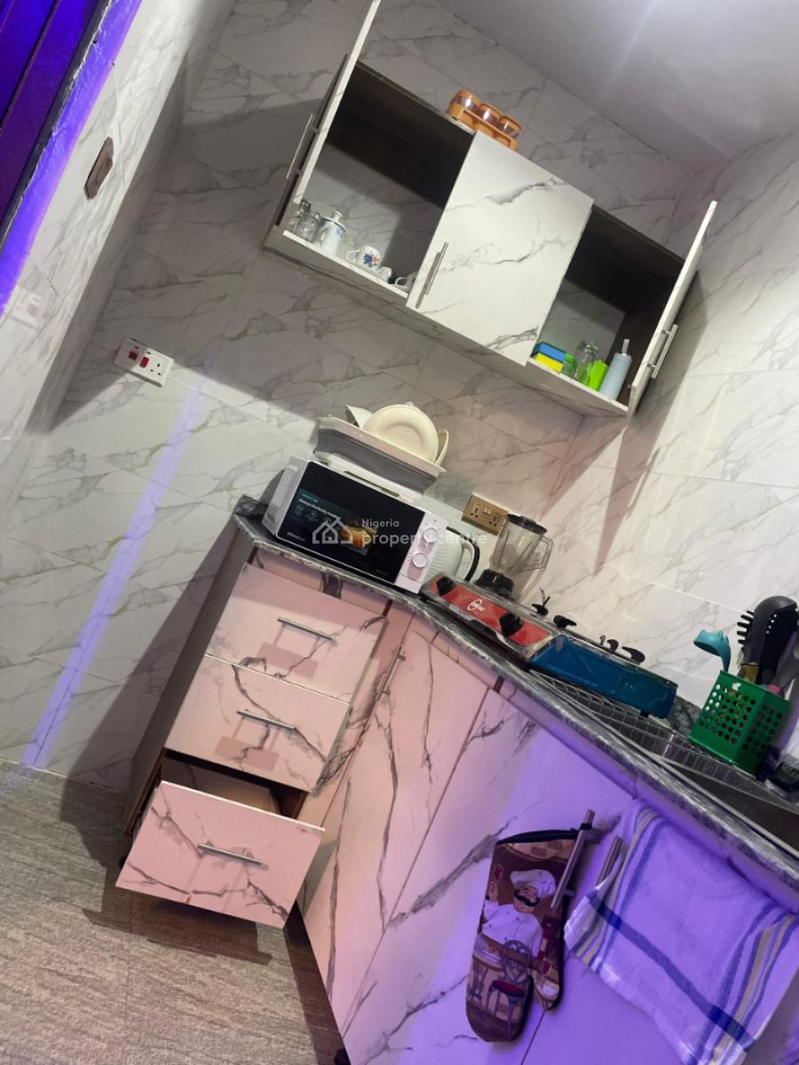 2 Bedroom Apartment, Anthony, Maryland, Lagos, Flat / Apartment Short Let