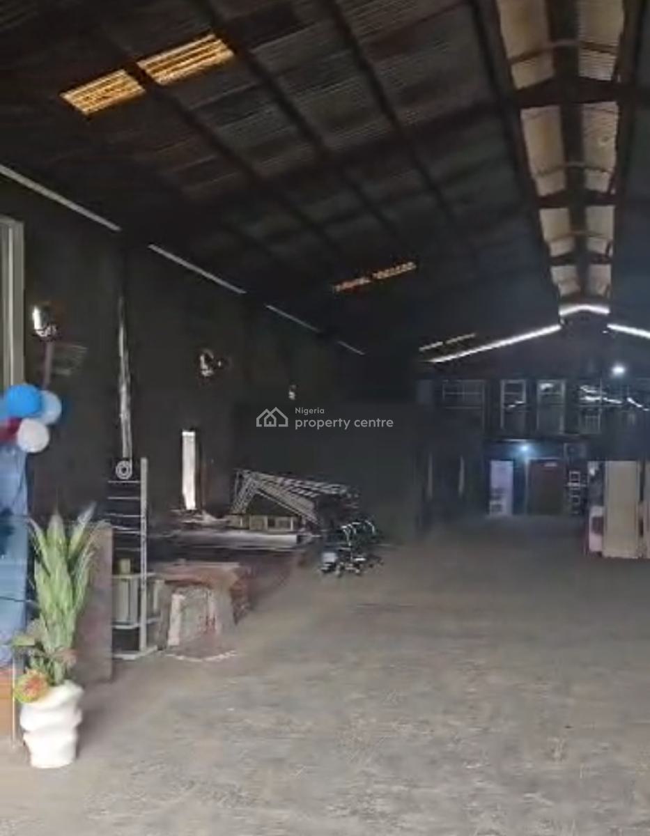 Land Size: 2,030 Sqmindustrial & Commercial Use - Strategically Locate, Maryland, Lagos, Warehouse for Sale