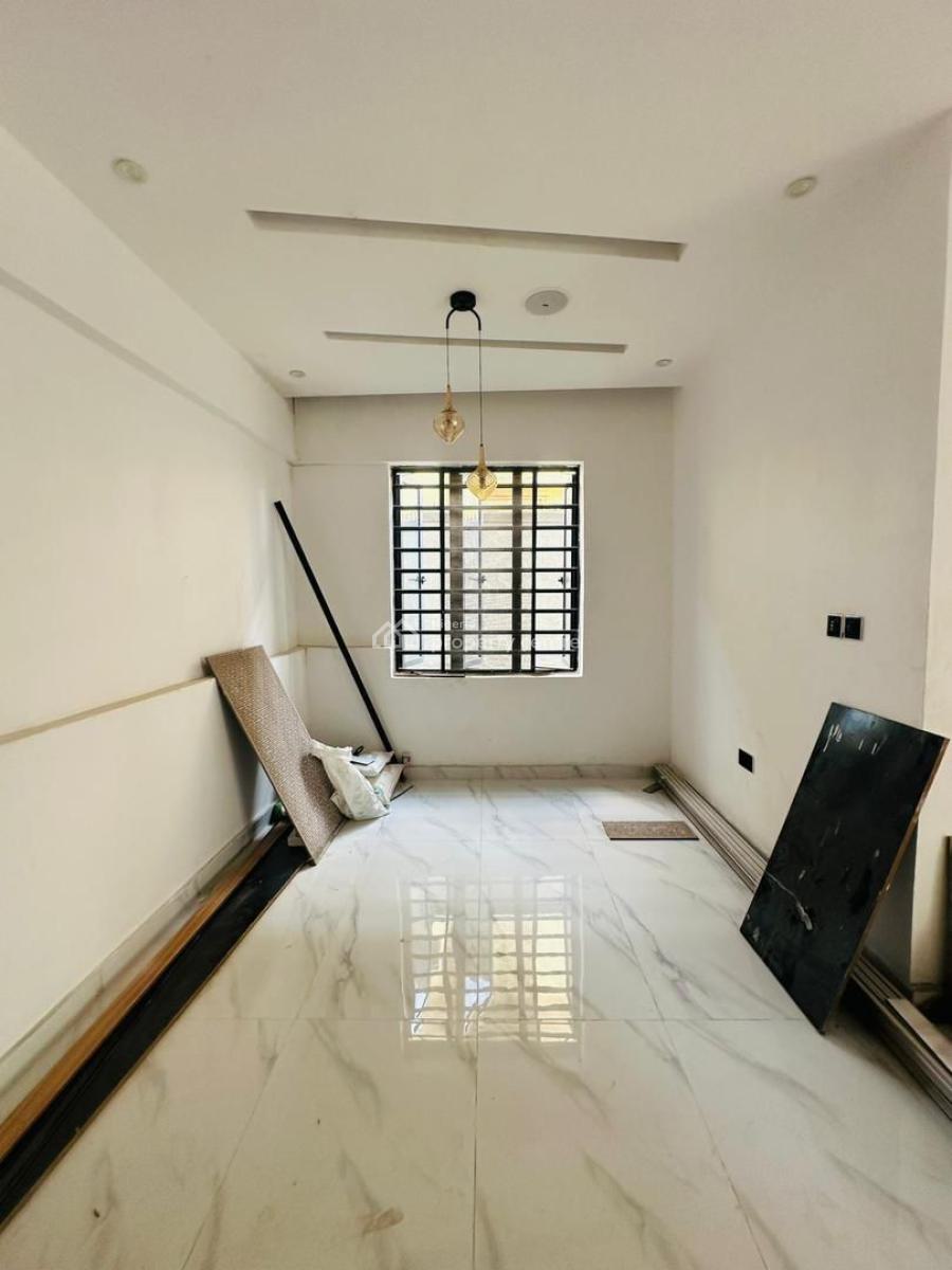 Superbly Built 5 Bedroom Fully Detached Duplex with a Room Bq, Good Rental Demand and Easy Access to Major Roads, Gra Phase 2, Magodo, Lagos, Detached Duplex for Sale