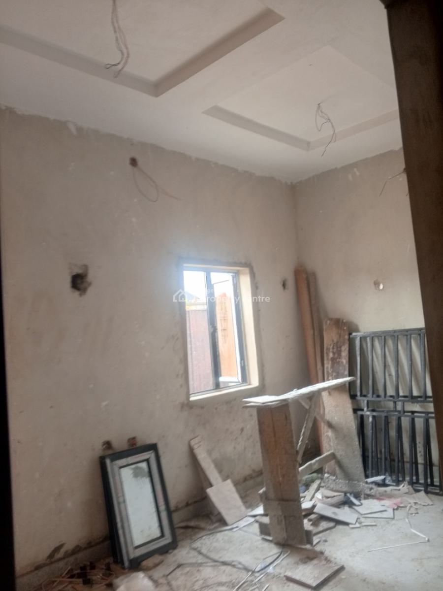 1 Bedroom Flat, Royal Estate, Elimbu, Port Harcourt, Rivers, Mini Flat (room and Parlour) for Rent