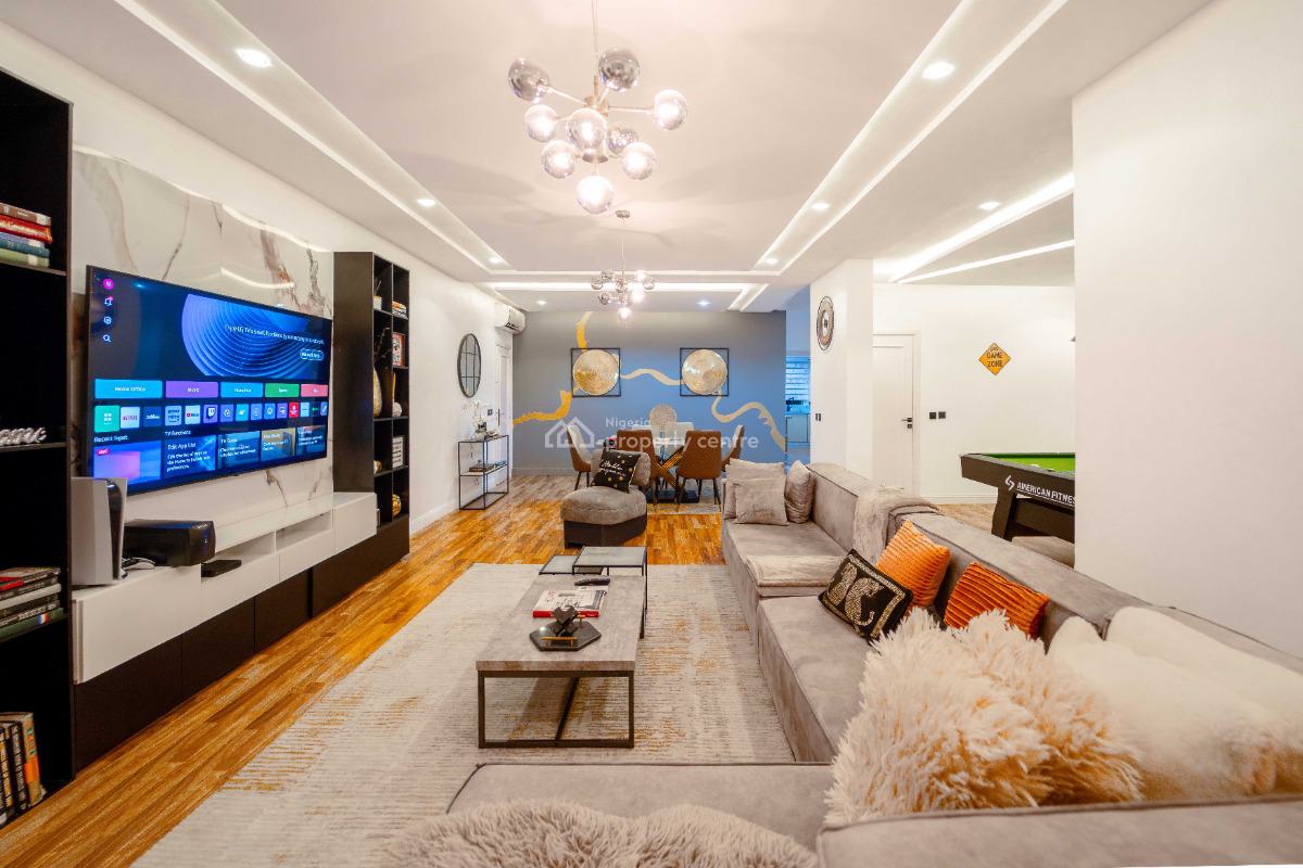 Lovely 3 Beds Apartment Available with Pool, Tennis Court, Gym & Ps5, Ikoyi, Lagos, Flat / Apartment Short Let