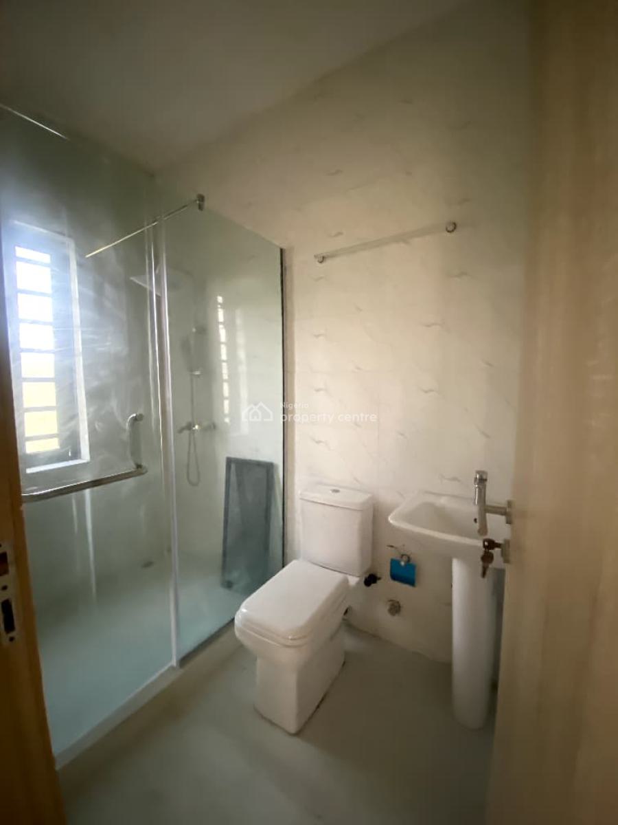 Lovely 2 Bedroom Apartment in a Secure Estate, Ajah, Lekki, Lagos, Flat / Apartment for Sale