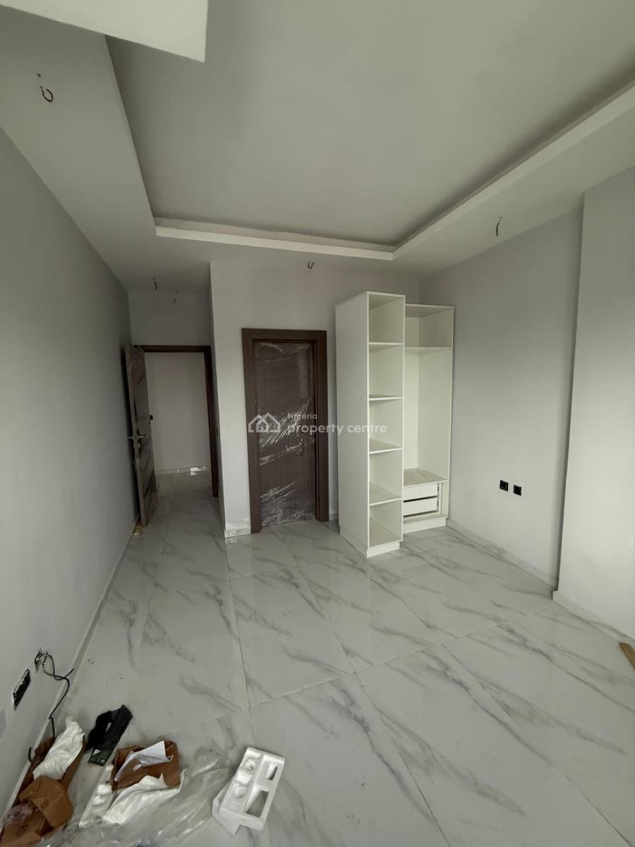 Gorgeous 3 Bedroom Apartment with an Elevator, Victoria Island (vi), Lagos, Flat / Apartment for Sale