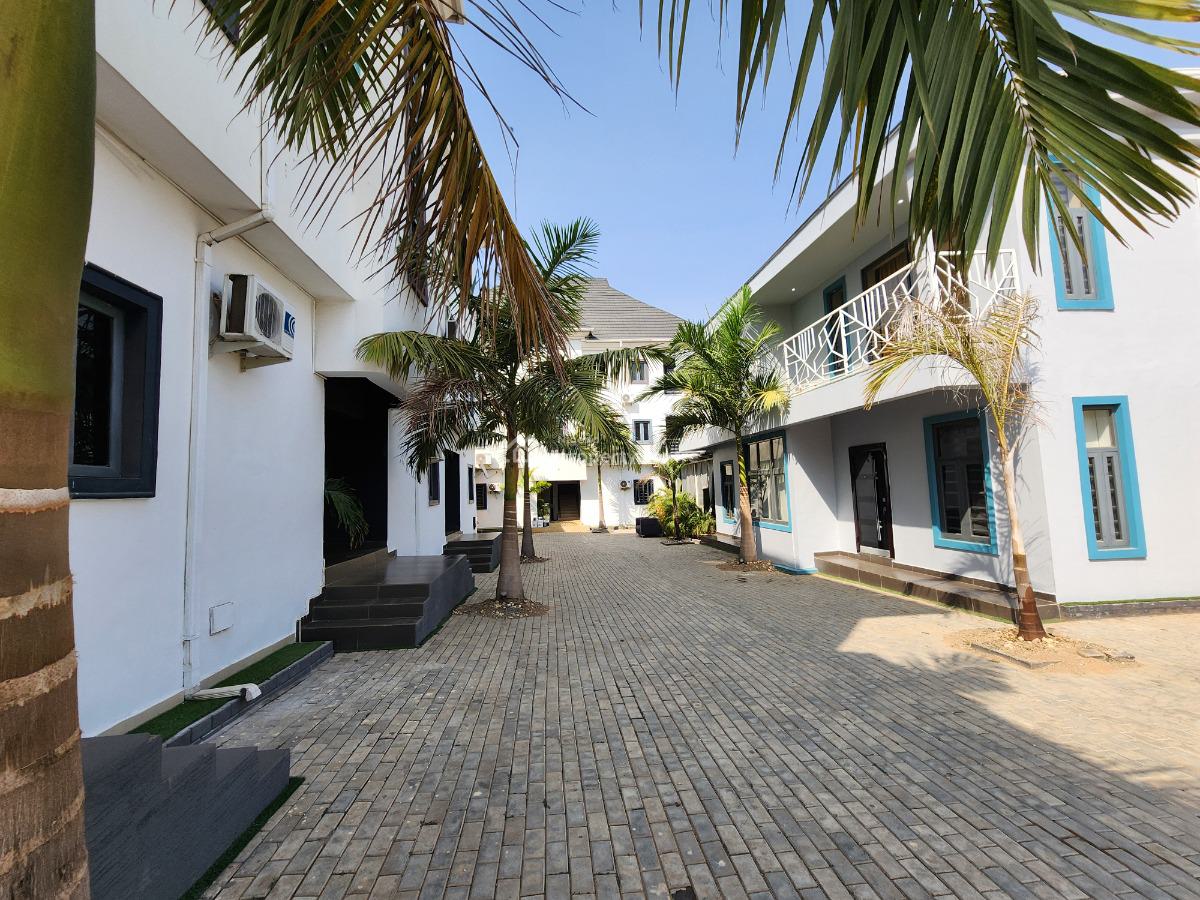 Exclusive Luxury Living in Lugbe, Abuja in a Fully Furnished 2 Bed Apt, Lugbe District, Abuja, Flat / Apartment for Rent