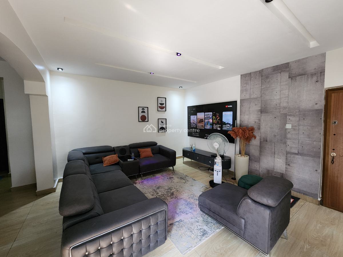 Exclusive Luxury Living in Lugbe, Abuja in a Fully Furnished 2 Bed Apt, Lugbe District, Abuja, Flat / Apartment for Rent