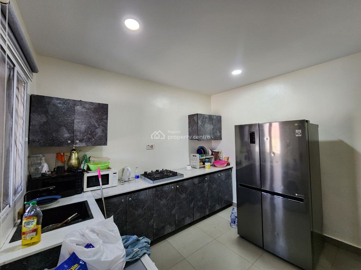 Exclusive Luxury Living in Lugbe, Abuja in a Fully Furnished 2 Bed Apt, Lugbe District, Abuja, Flat / Apartment for Rent