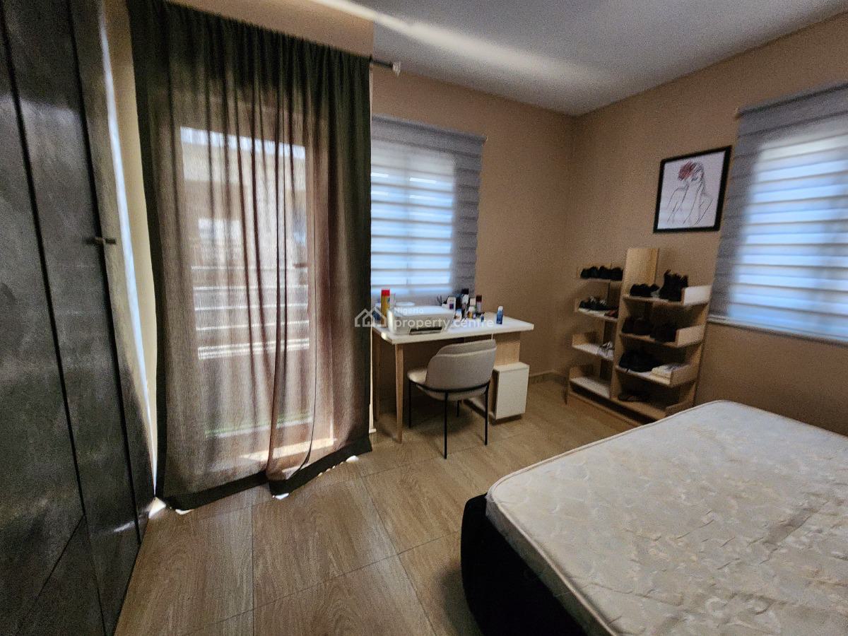 Exclusive Luxury Living in Lugbe, Abuja in a Fully Furnished 2 Bed Apt, Lugbe District, Abuja, Flat / Apartment for Rent