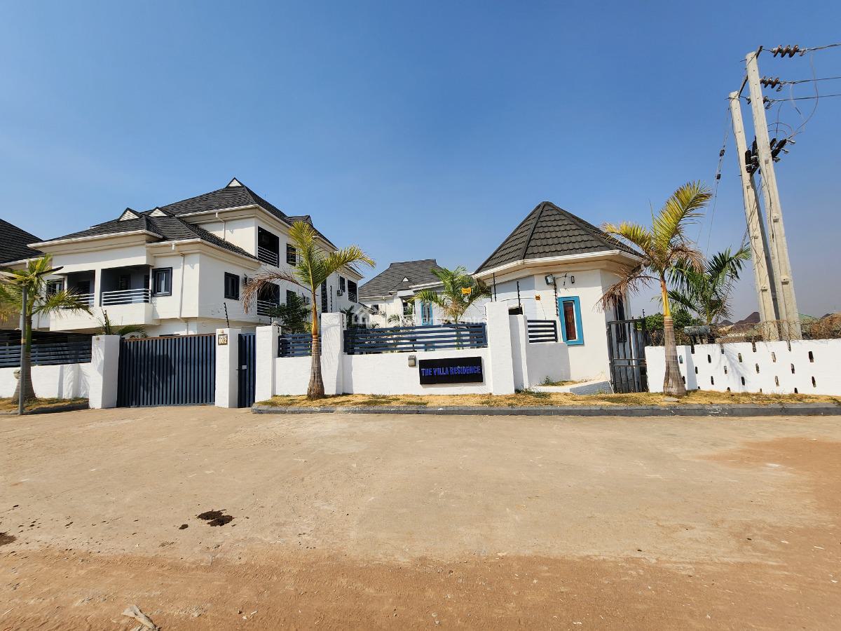 Exclusive Luxury Living in Lugbe, Abuja in a Fully Furnished 2 Bed Apt, Lugbe District, Abuja, Flat / Apartment for Rent