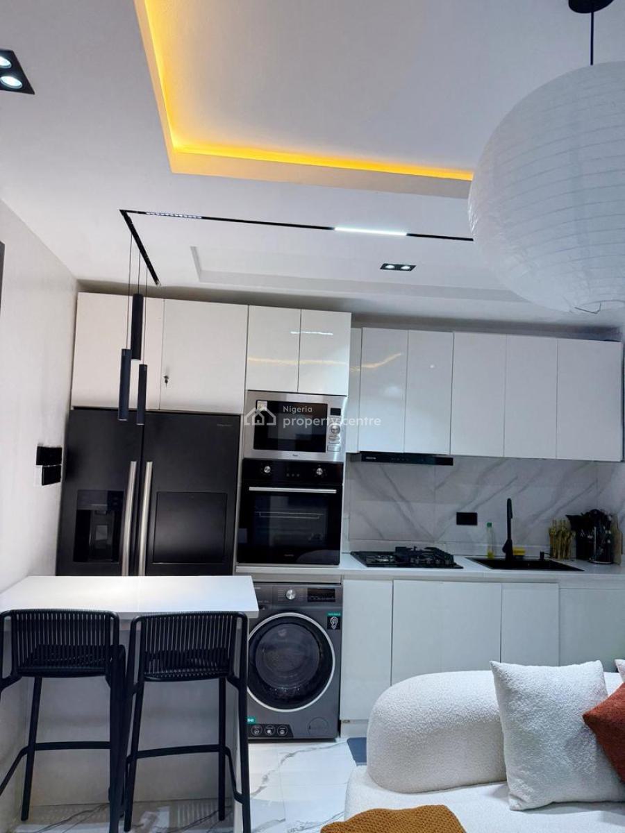 Experience The Perfect Blend of Style, Comfort, and Security in Our Fu, Lekki Phase 1, Lekki, Lagos, Flat / Apartment Short Let