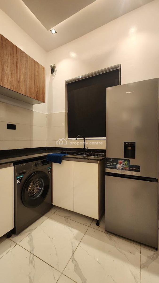 Our 2bedroom Penthouse with Swimming Pool, Gym and Ps5 Is Available Fo, Lekki Phase 1, Lekki, Lagos, Flat / Apartment Short Let