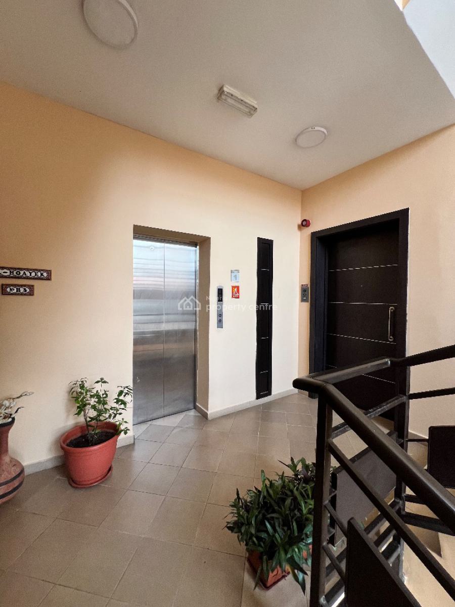 Lovely 3 Bedroom Apartment with Maids Room + Spool & Gym, Old Ikoyi, Ikoyi, Lagos, Flat / Apartment for Rent